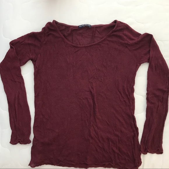 Brandy Melville Sweaters - Brandy Melville burgundy sweater
